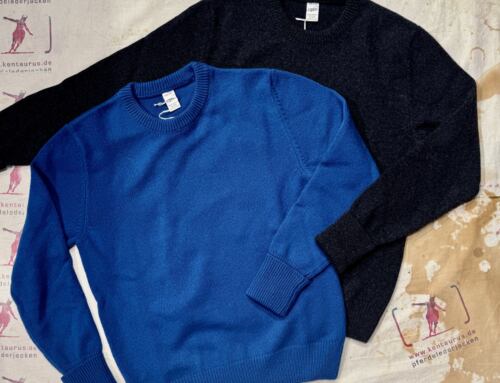 G.R.P.  crewneck pullover charcoal and dark oil blue