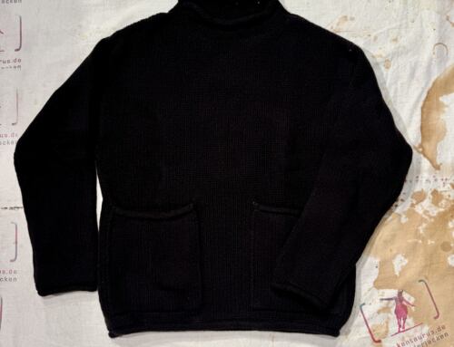 G.R.P. roll neck oversize with pockets brown  merino wool