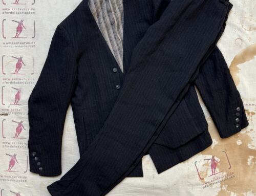 Devoa black striped wool suit with curved pant