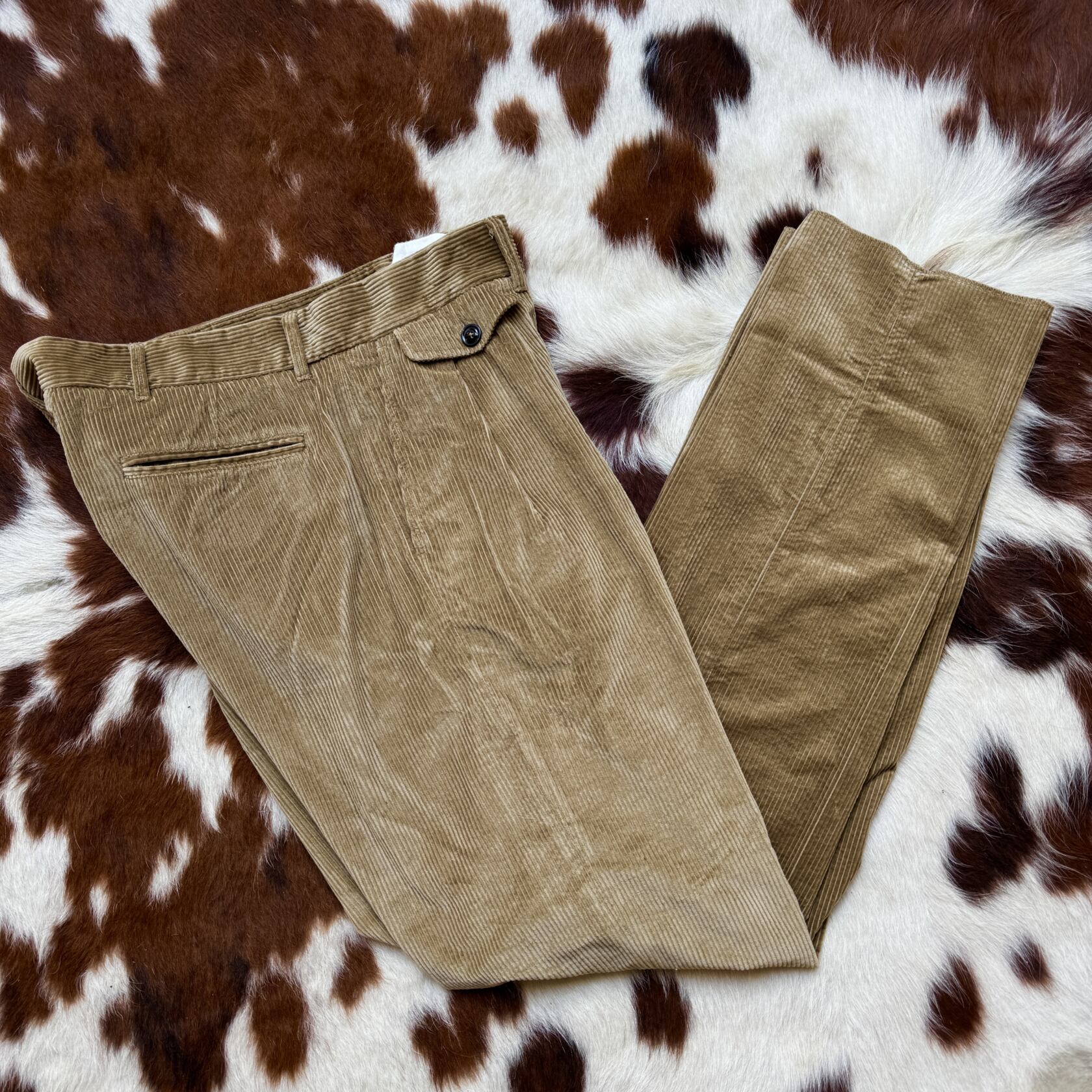 First Pat- rn horloger jacket and allen pant soft cord beige First Pat- rn