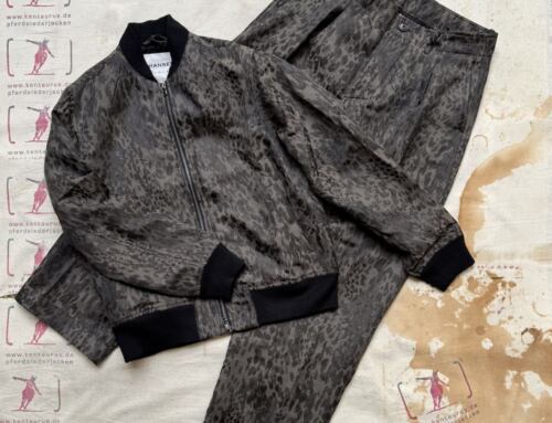 Hansen loose fit bomber jacket model max and wide pleated trousers model bobby camo leopard