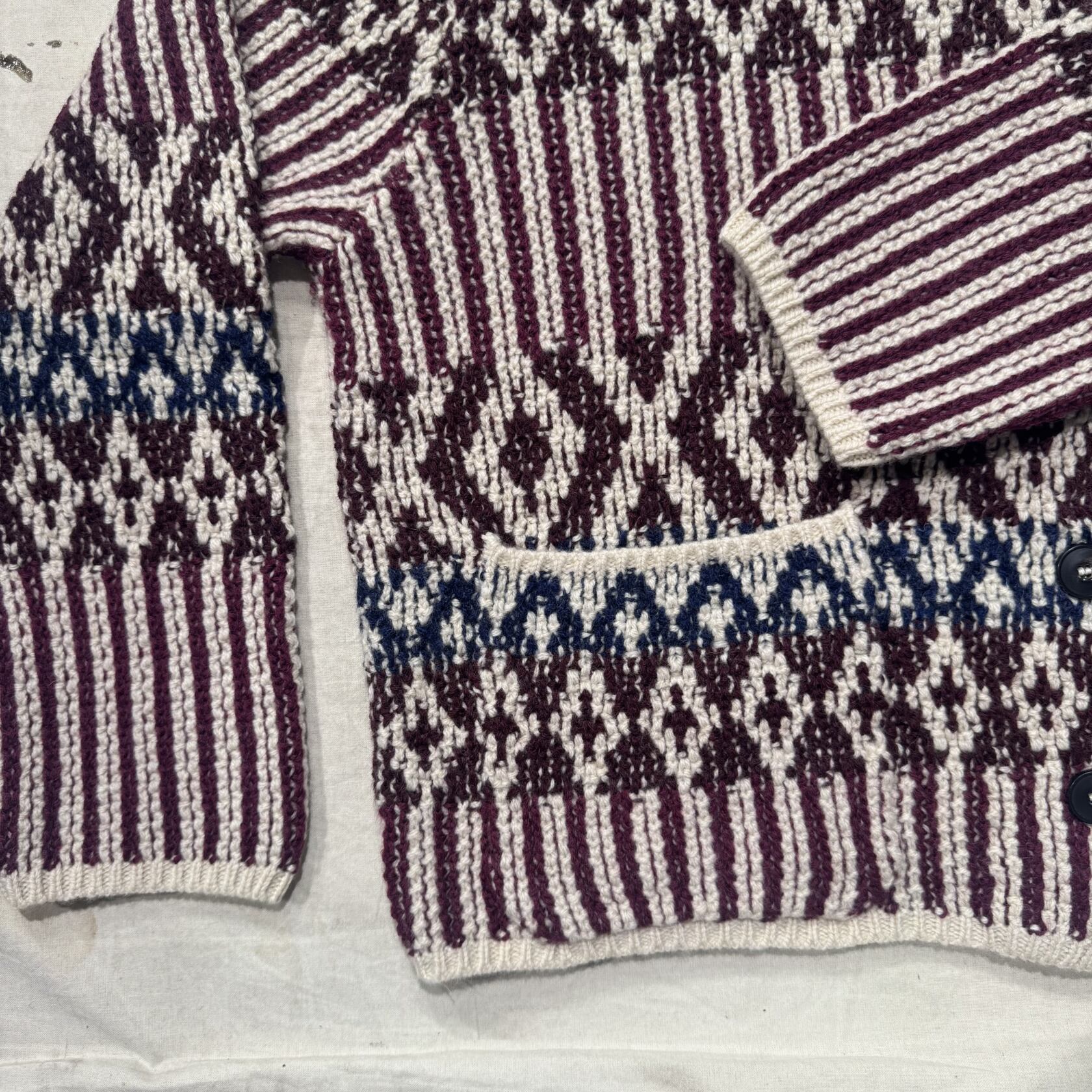 Casa Isaac woman shawl collar cardigan wine indigo Casa Isaac