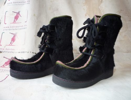 Penelope Chilvers` Impossible Boot black
